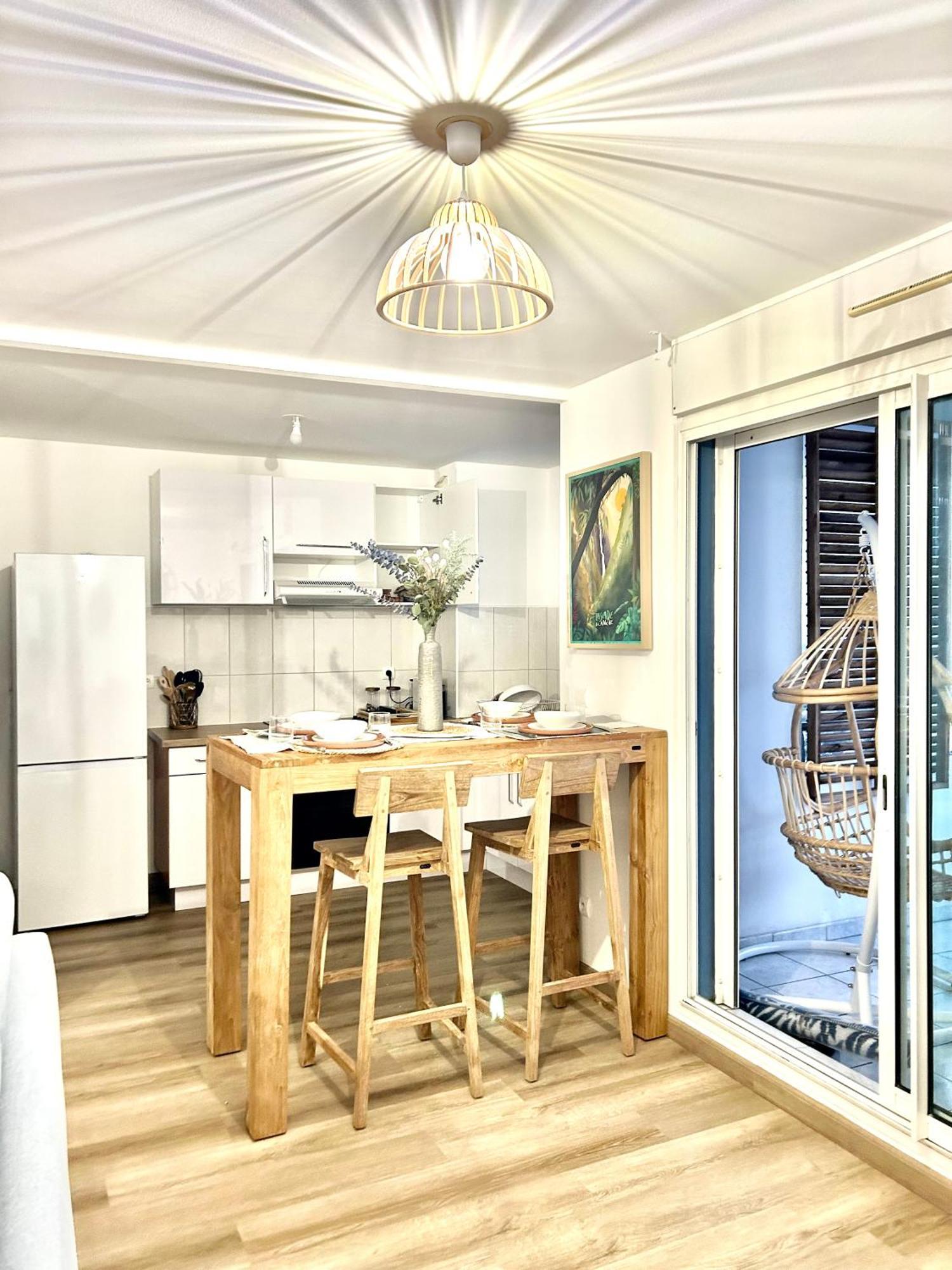 Perle Insulaire Saint-Denis Exterior foto
