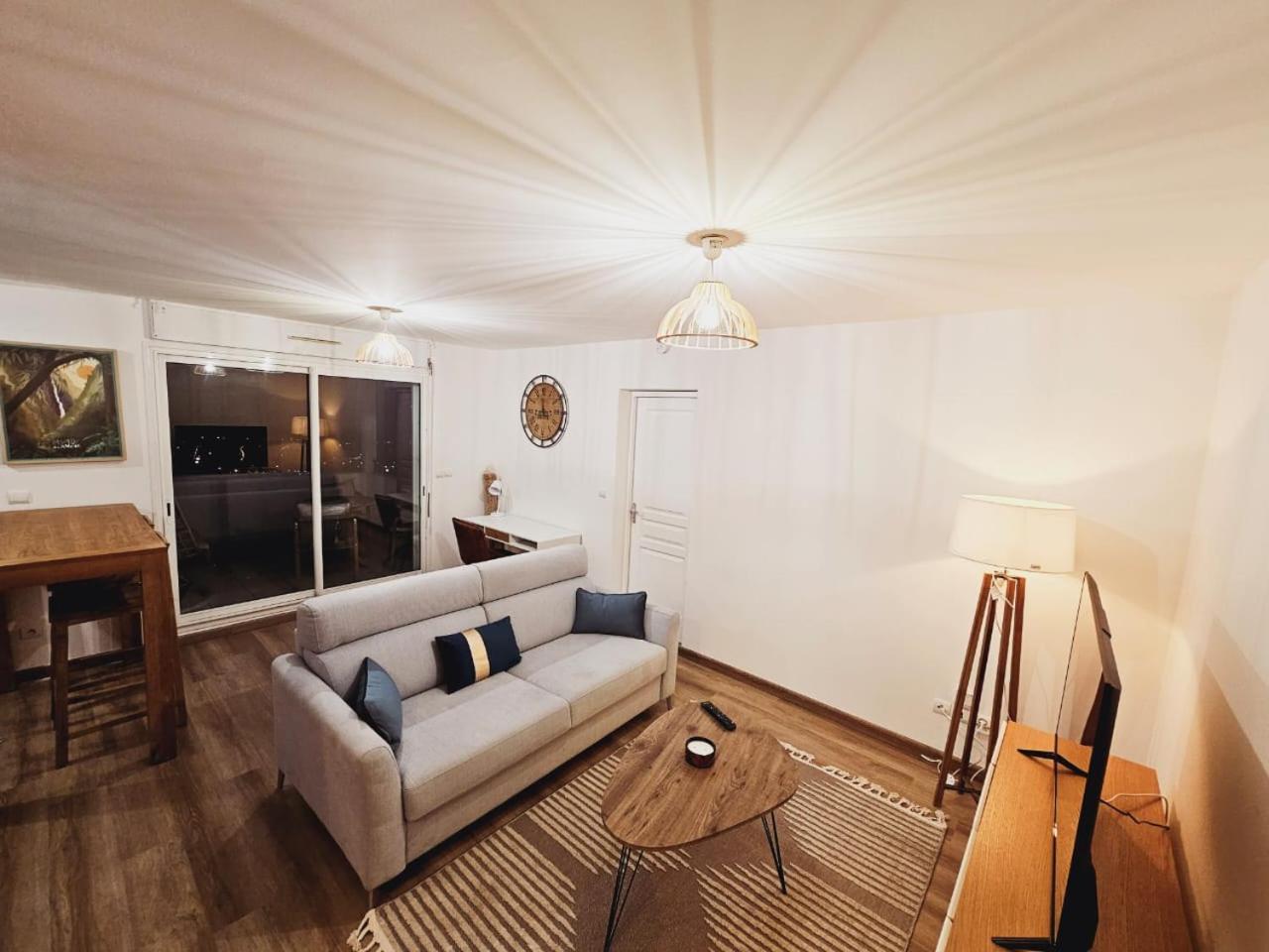 Perle Insulaire Saint-Denis Exterior foto